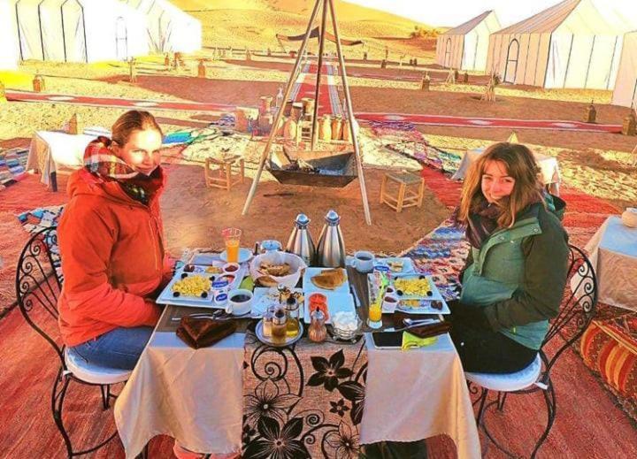 Merzouga Luxury Camp Ngoại thất bức ảnh
